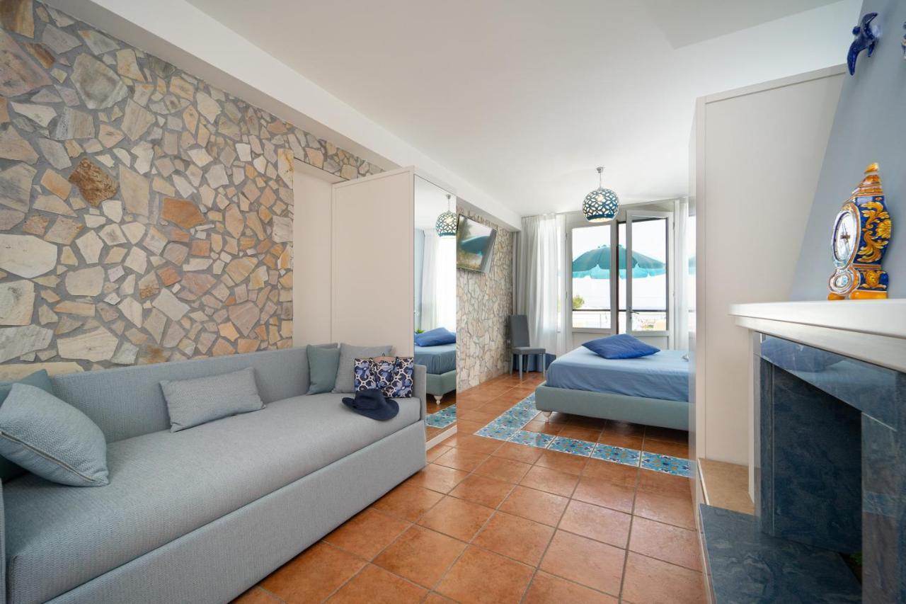 Almare B&B Crotone Ngoại thất bức ảnh